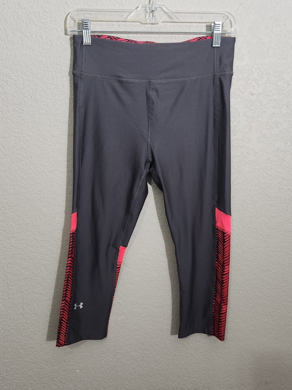 Under Armour Capri Pants Joggers